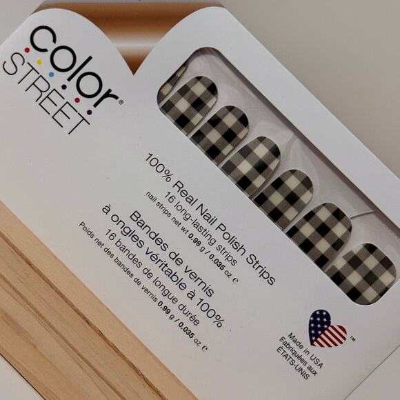 New Color Street “Plaid About You” Black Plaid Overlay Nail Strips - Picture 1 of 4